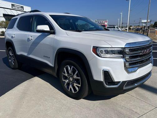 2023 GMC Acadia FWD SLT