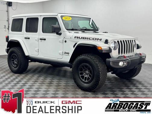 Bright White Clearcoat 2023 Jeep Wrangler Rubicon