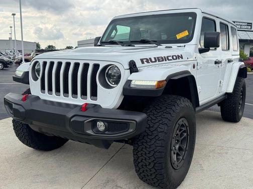 Bright White Clearcoat 2023 Jeep Wrangler Rubicon