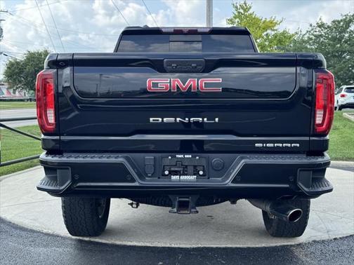2021 GMC Sierra 2500 Denali