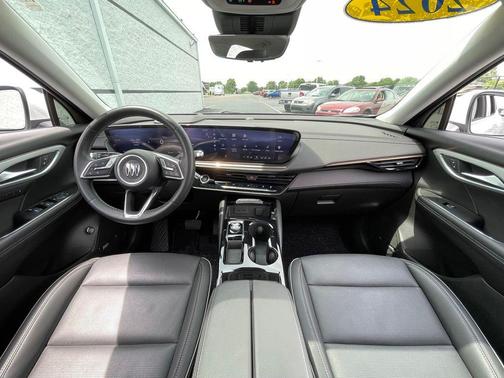 White Frost Tricoat 2024 Buick Envision Avenir AWD