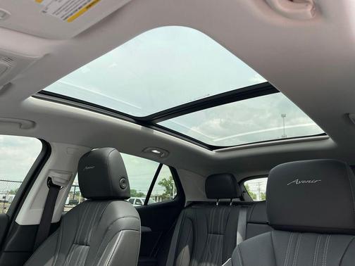 White Frost Tricoat 2024 Buick Envision Avenir AWD