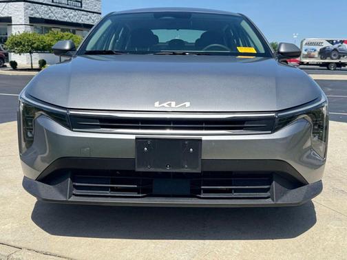 Steel Gray 2025 Kia K4 LXS