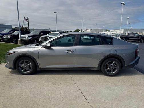 Steel Gray 2025 Kia K4 LXS