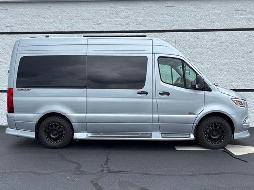 White 2026 Mercedes-Benz Sprinter 2500 Cargo 144 WB