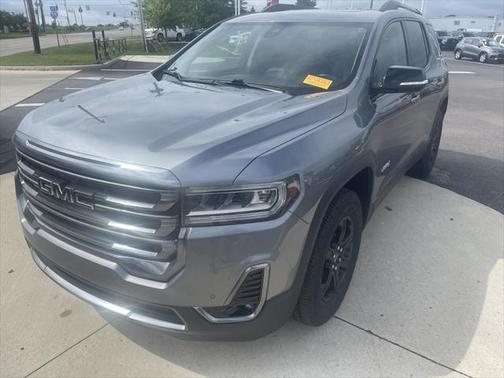 2021 GMC Acadia AWD AT4