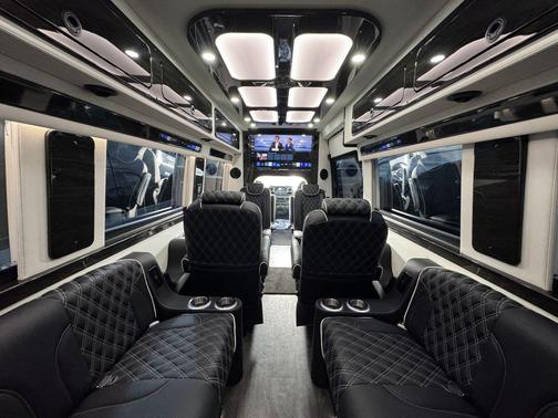 2024 Mercedes-Benz Sprinter 3500XD High Roof