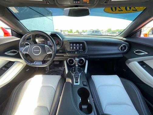 Crush 2020 Chevrolet Camaro 2LT