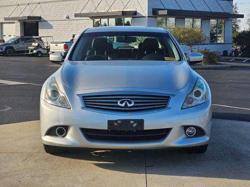 2012 INFINITI G37x Base
