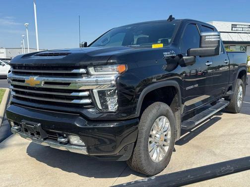 Black 2022 Chevrolet Silverado 2500 High Country