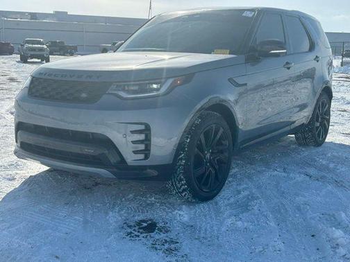 2023 Land Rover Discovery P300 S R-Dynamic