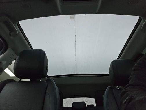 2025 Land Rover Discovery Sport S