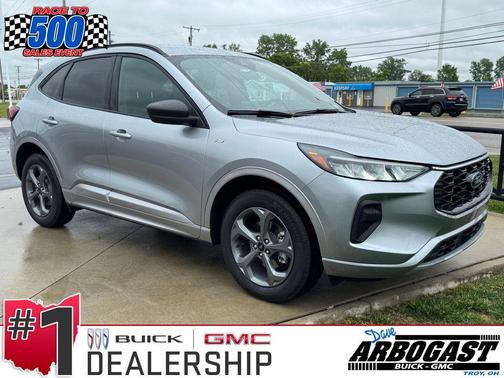 Iconic Silver Metallic 2024 Ford Escape ST-Line