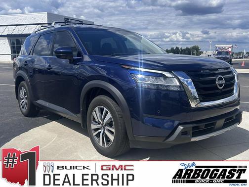 2024 Nissan Pathfinder SL FWD