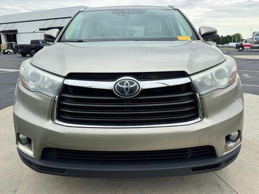 Creme Brulee Mica 2015 Toyota Highlander Limited Platinum