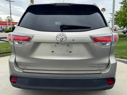 Creme Brulee Mica 2015 Toyota Highlander Limited Platinum