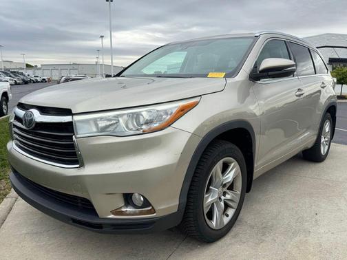Creme Brulee Mica 2015 Toyota Highlander Limited Platinum