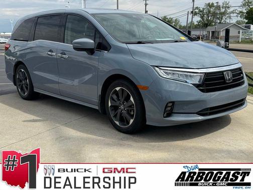 Sonic Gray Pearl 2024 Honda Odyssey Elite