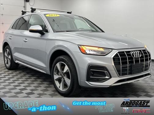 2022 Audi Q5 40 Premium Plus