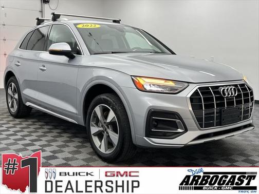 2022 Audi Q5 40 Premium Plus