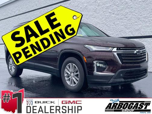 Black Cherry Metallic 2023 Chevrolet Traverse LT Cloth