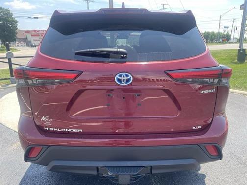 2021 Toyota Highlander Hybrid XLE