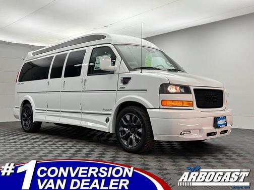 2025 GMC Savana 2500 Work Van