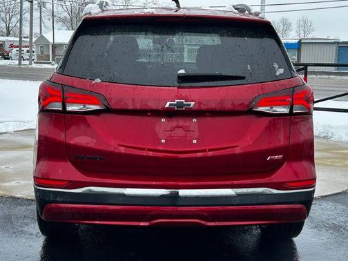 2022 Chevrolet Equinox FWD RS