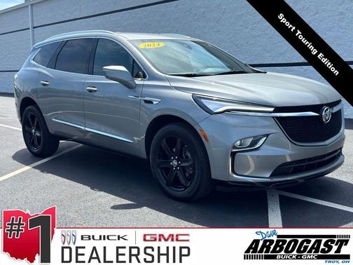 Moonstone Gray Metallic 2024 Buick Enclave Essence FWD
