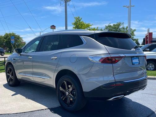 Moonstone Gray Metallic 2024 Buick Enclave Essence FWD