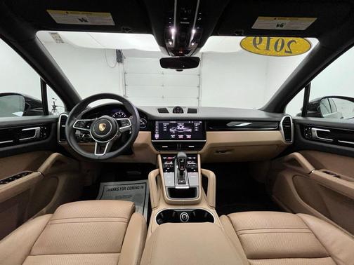 2019 Porsche Cayenne Base
