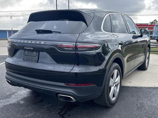 2019 Porsche Cayenne Base