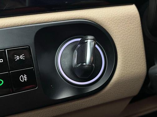 2019 Porsche Cayenne Base