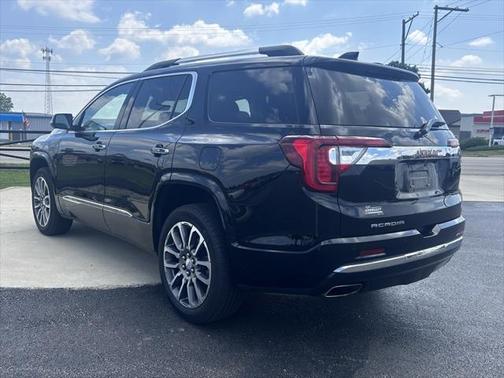 2022 GMC Acadia Denali
