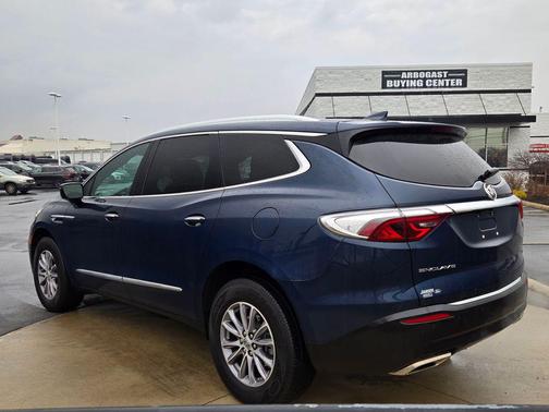2023 Buick Enclave Essence FWD