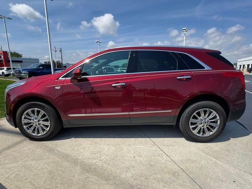 Red Passion Tintcoat 2017 Cadillac XT5 Luxury