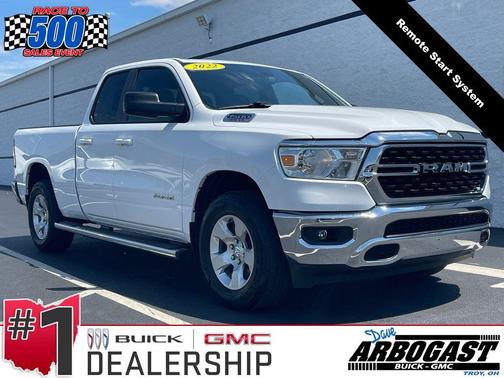 Bright White Clearcoat 2022 RAM 1500 Big Horn/Lone Star