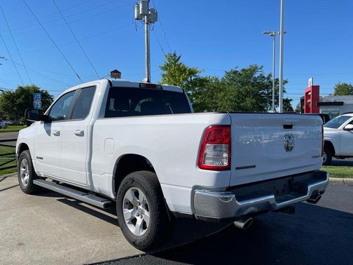 Bright White Clearcoat 2022 RAM 1500 Big Horn/Lone Star