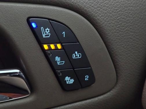 2011 Chevrolet Avalanche 1500 LTZ