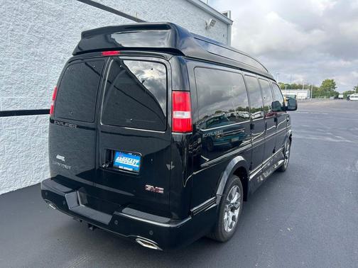 2025 GMC Savana 2500 Work Van