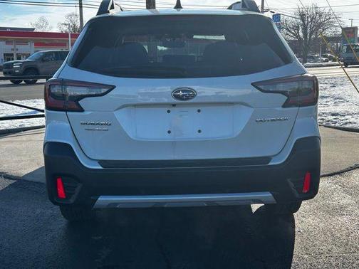 2022 Subaru Outback Limited