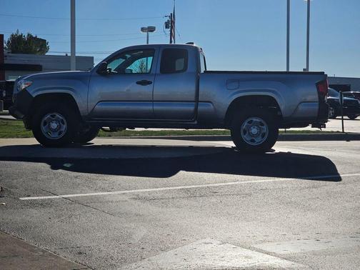 2020 Toyota Tacoma SR