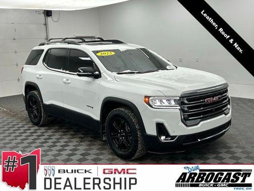 2023 GMC Acadia AWD AT4