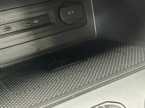 2021 Volkswagen Atlas 3.6L SE w/Technology