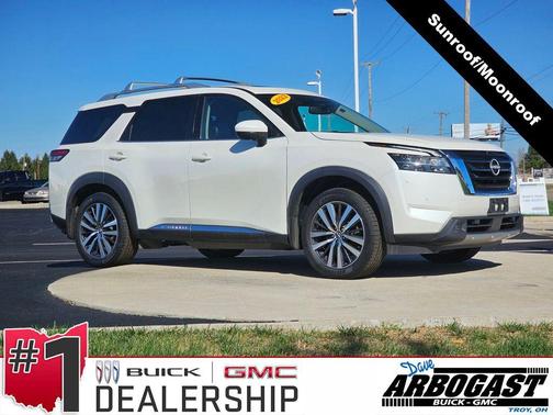 2022 Nissan Pathfinder Platinum 4WD