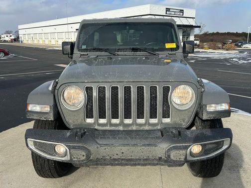 2023 Jeep Wrangler 4-Door Sahara 4x4