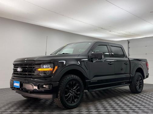 Agate Black Metallic 2024 Ford F-150 XLT