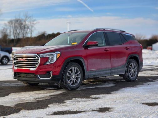 2022 GMC Terrain SLT