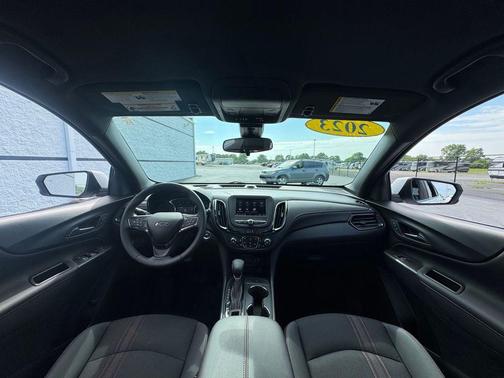Summit White 2023 Chevrolet Equinox FWD RS