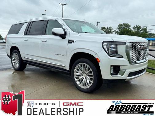 White Frost Tricoat 2023 GMC Yukon XL Denali